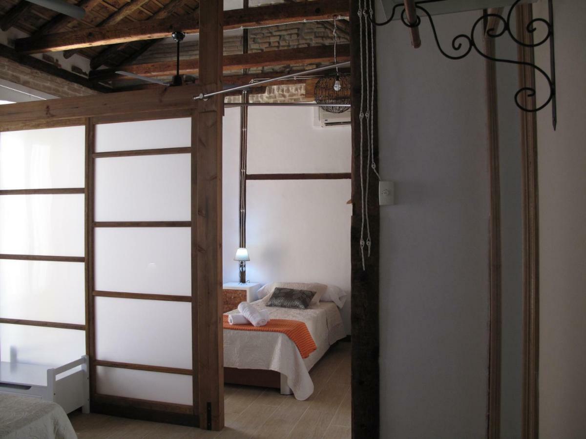 La Buhardilla De Mesones ,Vicent Suite Granada Buitenkant foto